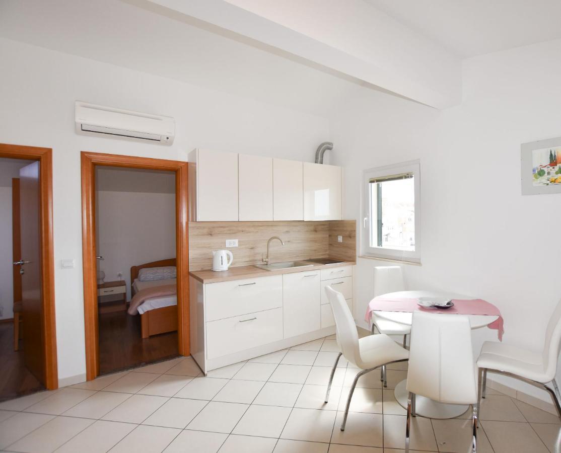Apartments Danica Primosten Ngoại thất bức ảnh